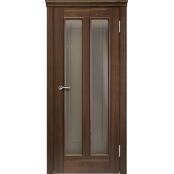 С трехкомпонентной капителью